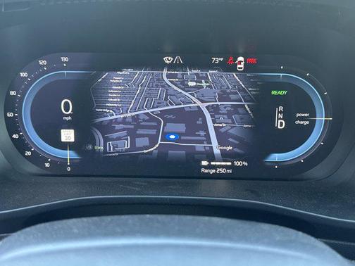 2024 Volvo XC40 Recharge Pure Electric Plus
