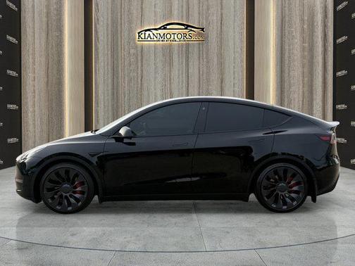 2023 Tesla Model Y Performance Dual Motor All-Wheel Drive