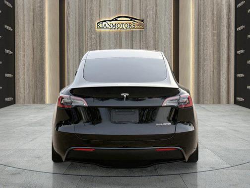 2023 Tesla Model Y Performance Dual Motor All-Wheel Drive