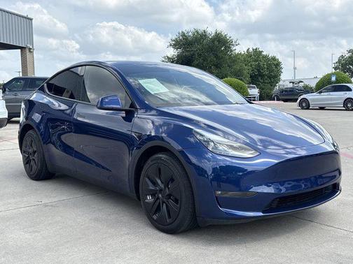 2023 Tesla Model Y Long Range Dual Motor All-Wheel Drive