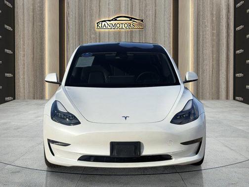 2023 Tesla Model 3 Standard Range