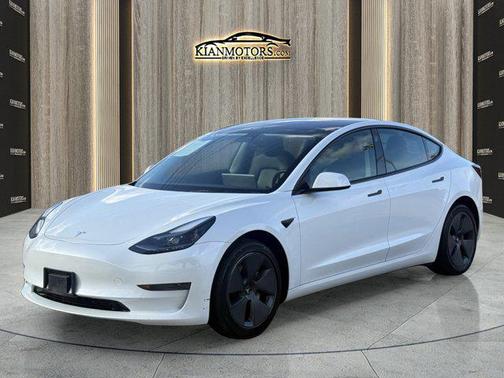 2023 Tesla Model 3 Standard Range