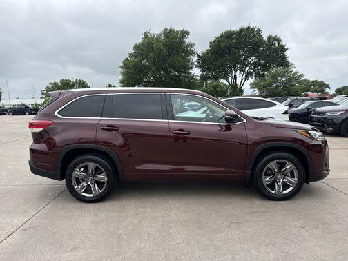 2019 Toyota Highlander Limited Platinum