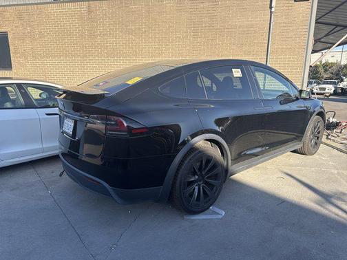 2022 Tesla Model X Dual Motor All-Wheel Drive