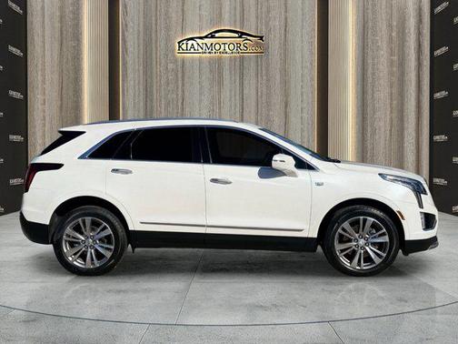 2024 Cadillac XT5 Premium Luxury