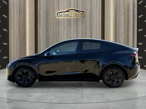 2025 Tesla Model Y Long Range Dual Motor All-Wheel Drive