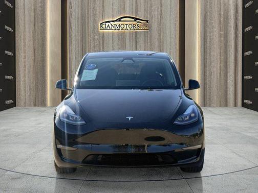 2025 Tesla Model Y Long Range Dual Motor All-Wheel Drive