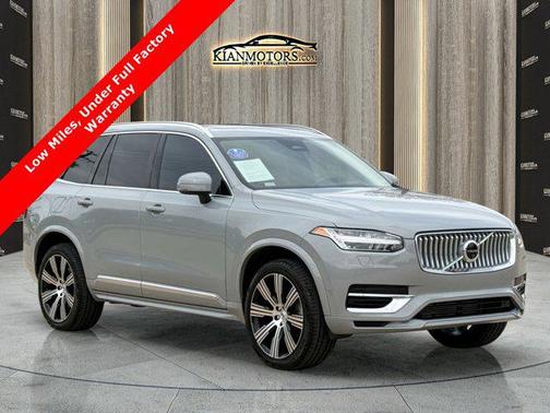 2025 Volvo XC90 Plug-In Hybrid T8 Ultra 7-Seater