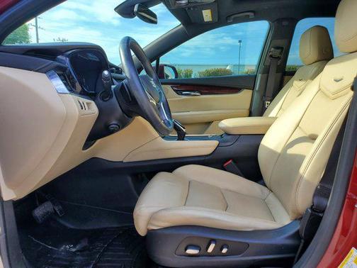 2017 Cadillac XT5 Premium Luxury