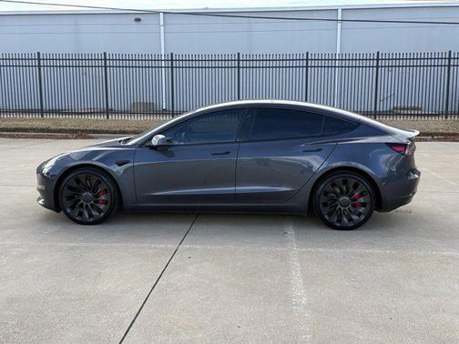 2023 Tesla Model 3 Performance