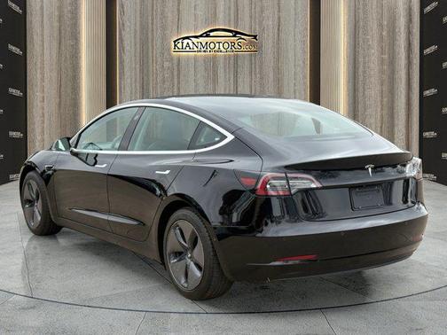 2018 Tesla Model 3 Mid Range