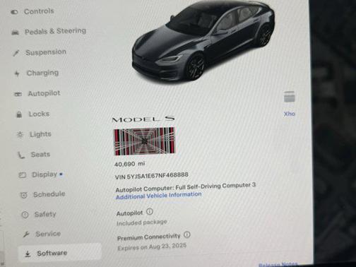 2022 Tesla Model S Plaid