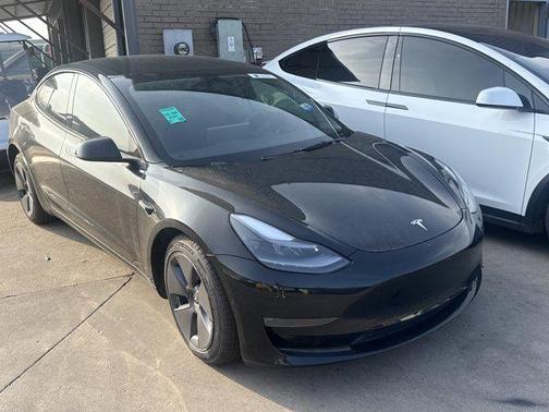 2022 Tesla Model 3 Standard Range