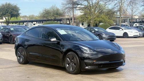 2022 Tesla Model 3 Standard Range