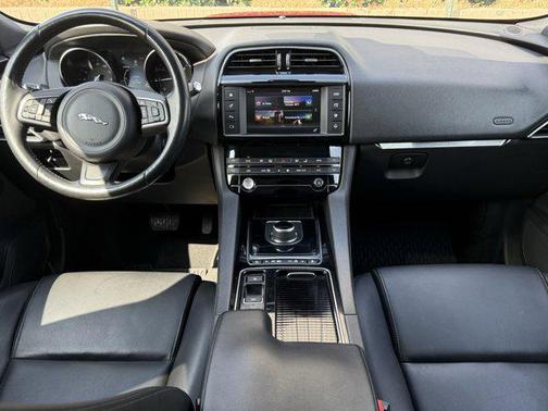 2018 Jaguar F-PACE 20d Premium