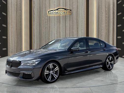2019 BMW 750 I