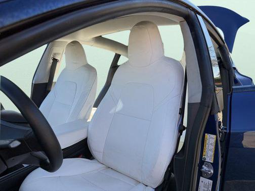 2022 Tesla Model 3 Standard Range