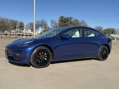 2022 Tesla Model 3 Standard Range