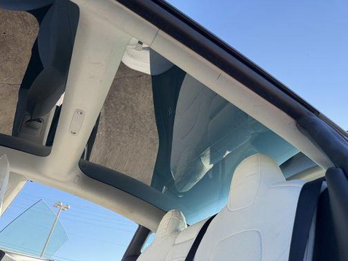 2022 Tesla Model 3 Standard Range