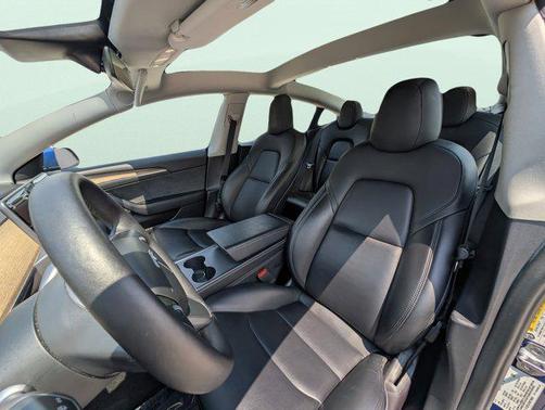 2022 Tesla Model 3 Standard Range