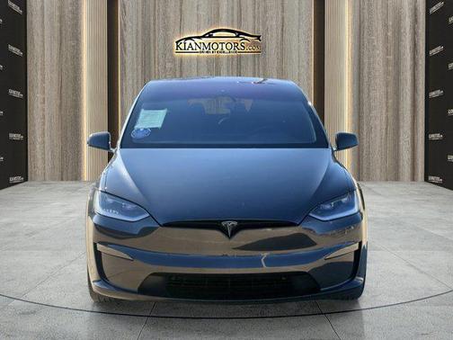 2024 Tesla Model X Long Range