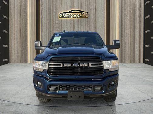 2023 RAM 3500 Big Horn Crew Cab 4x4 8' Box