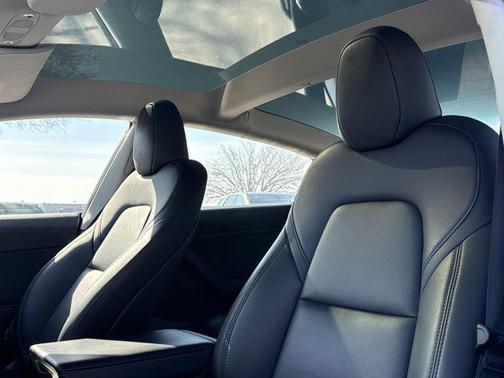 2023 Tesla Model 3 Standard Range