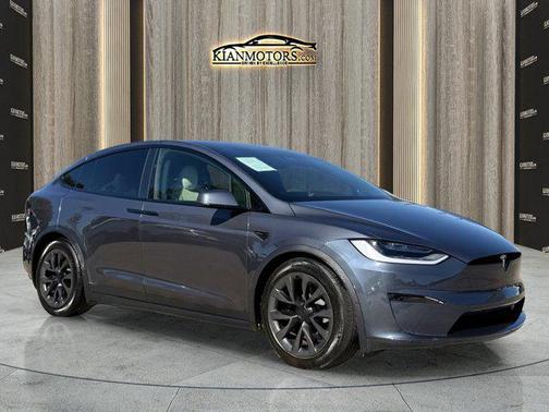 2022 Tesla Model X Dual Motor All-Wheel Drive