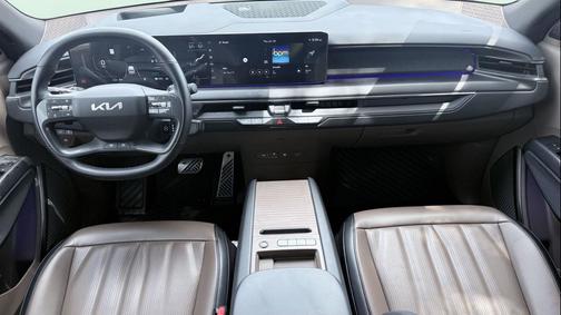 Ivory Silver Matte 2024 Kia EV9 GT-Line