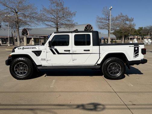 2020 Jeep Gladiator Overland
