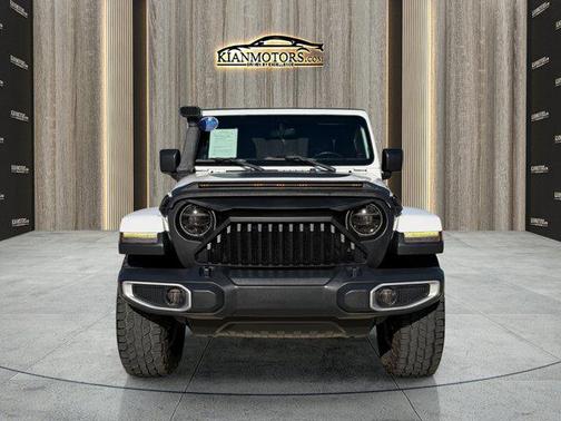 2020 Jeep Gladiator Overland