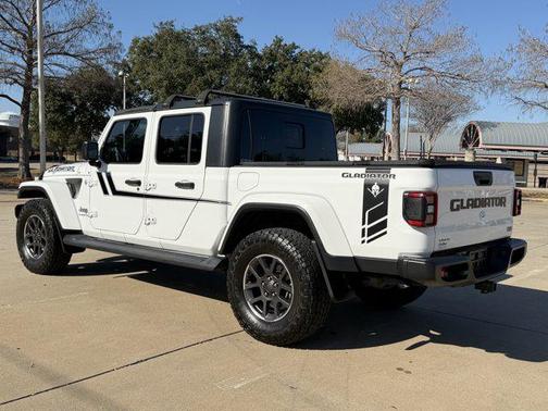 2020 Jeep Gladiator Overland