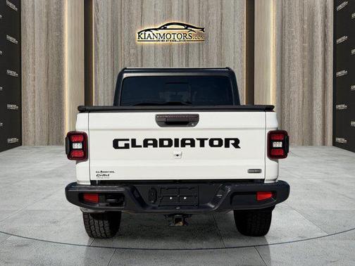 2020 Jeep Gladiator Overland