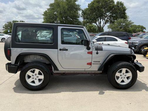 2017 Jeep Wrangler Sport