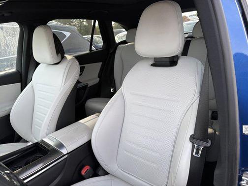 2023 Mercedes-Benz GLC 300 Base