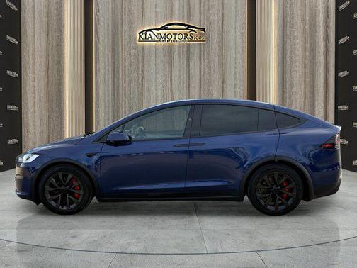 2023 Tesla Model X Plaid Tri Motor All-Wheel Drive