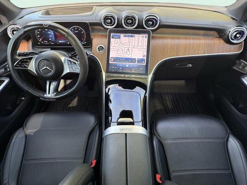 2023 Mercedes-Benz GLC 300 Base