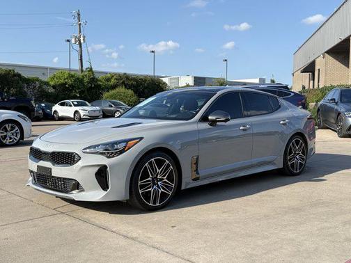 2023 Kia Stinger GT2