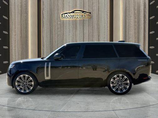 2023 Land Rover Range Rover Autobiography