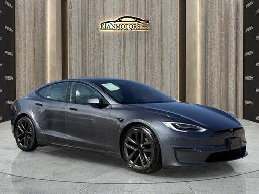 2022 Tesla Model S Dual Motor All-Wheel Drive