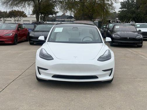2022 Tesla Model 3 Standard Range