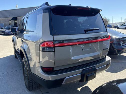 2025 Lexus GX 550 Overtrail+