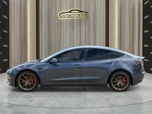 Gray 2022 Tesla Model 3 Performance