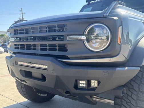 2021 Ford Bronco Base