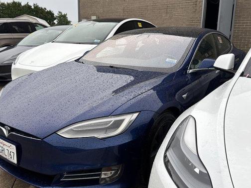 2020 Tesla Model S Long Range Plus