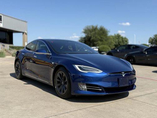 2020 Tesla Model S Long Range Plus