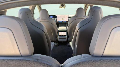 2022 Tesla Model X Plaid Tri Motor All-Wheel Drive