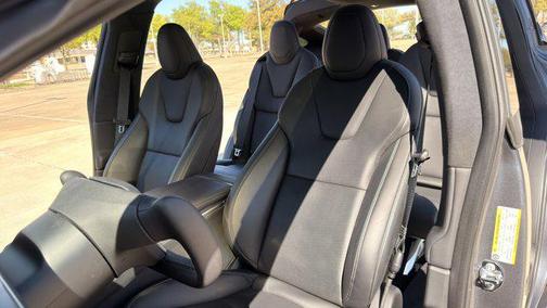 2022 Tesla Model X Plaid Tri Motor All-Wheel Drive