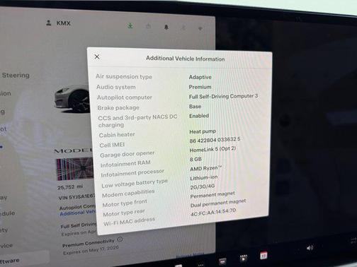 Pearl White Multi-Co 2022 Tesla Model S Plaid