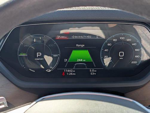 2023 Audi e-tron GT Premium Plus quattro